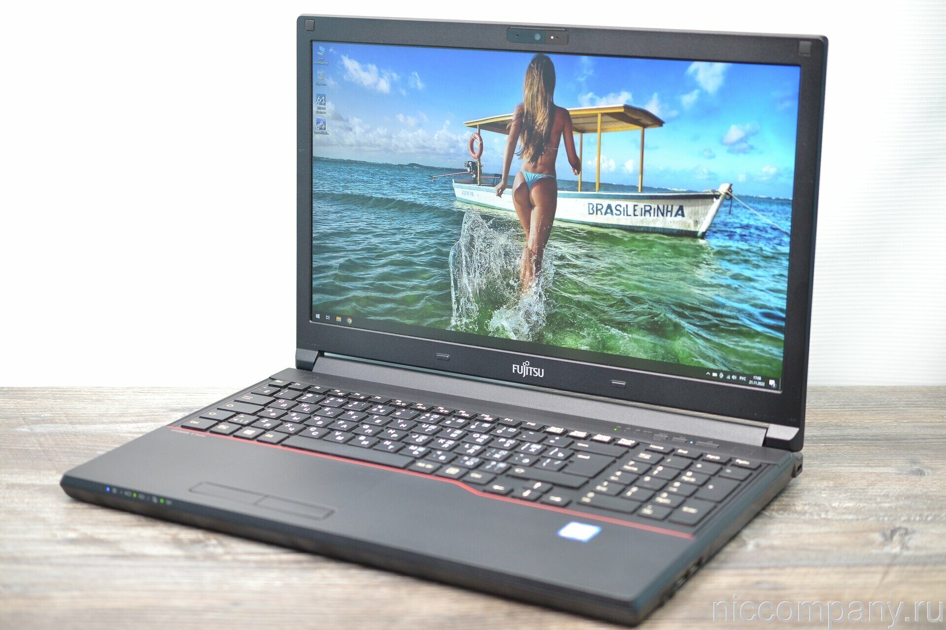 Fujitsu LifeBook E556 – купить б/у ноутбук со скидкой и доставкой