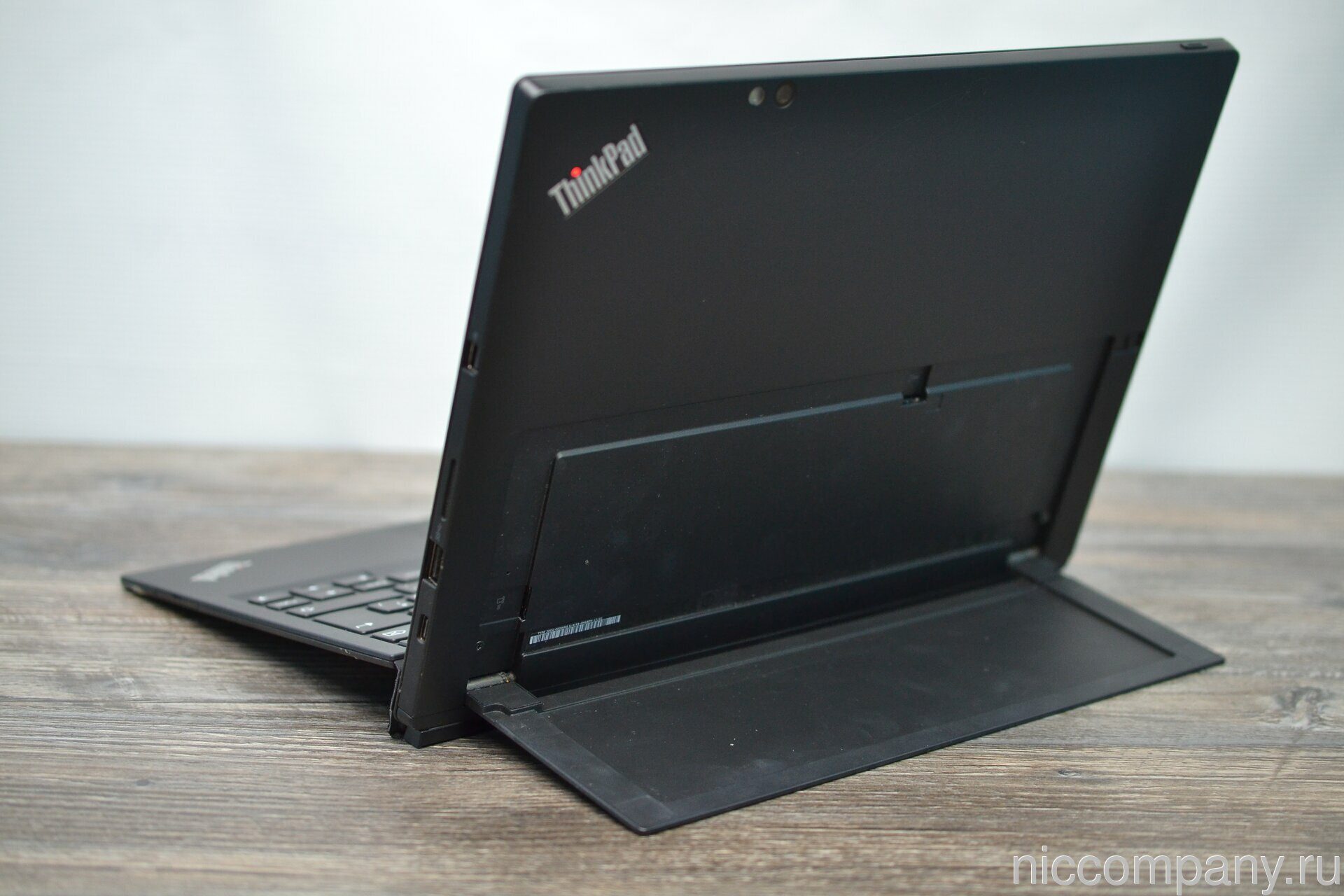 thumbnail image 2 of Genuine Lenovo ThinkPad X1 Tablet Protector Case Gen 2 (20JB, 20JC) – 4X40N91221 2 of 5